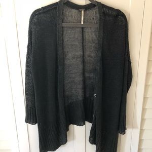 Free people light weight sweater.